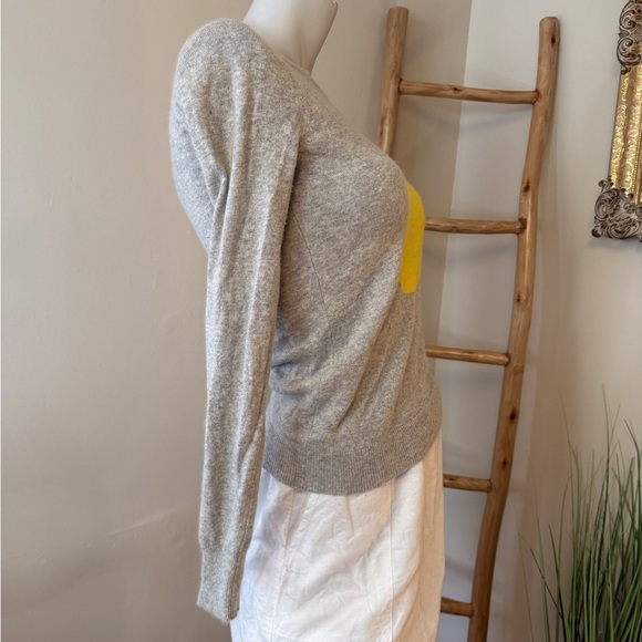 J Crew Womens Size XXS Gray Pear Long Sleeve Wool Rabbit Hair Blend Sweater - Picture 7 of 7